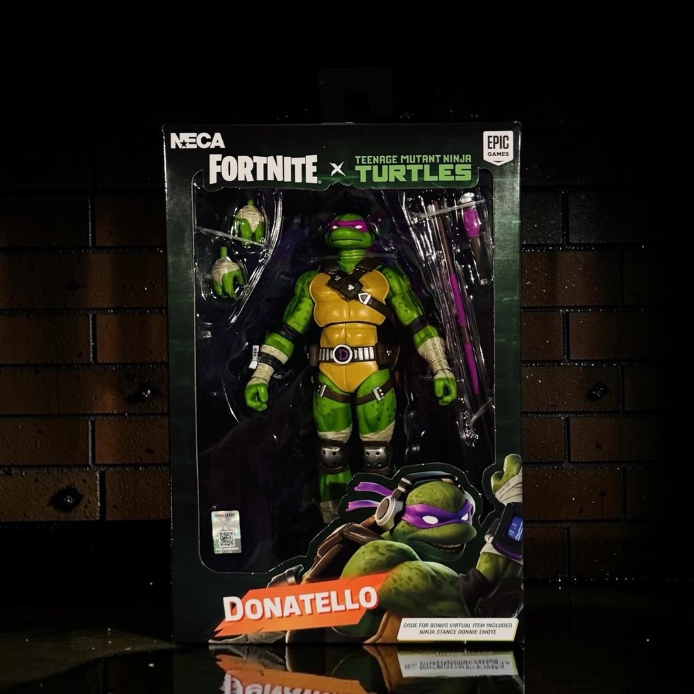 NECA Fortnite x TMNT Donatello Action Figure 7" Scale